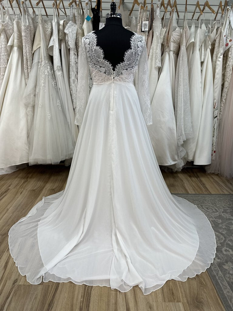 DB Studio Long Sleeve Lace Plunge Bridal Gown 24W