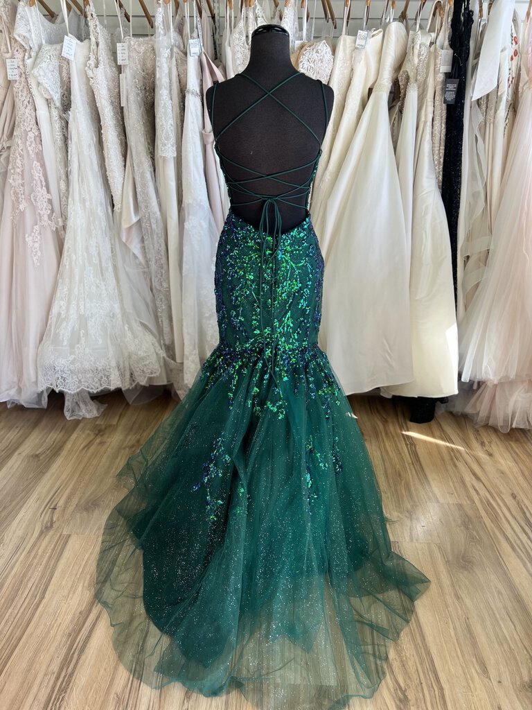 Ellie Wilde Sequin/Tulle Mermaid Style Formal Dress 4