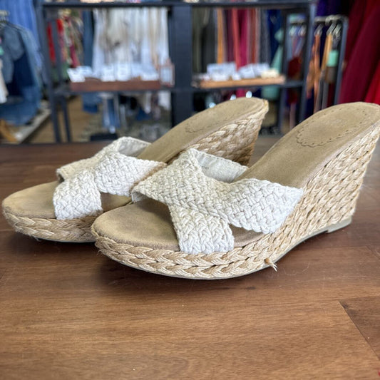 Gap Open Toe Espadrille Wedges 6.0