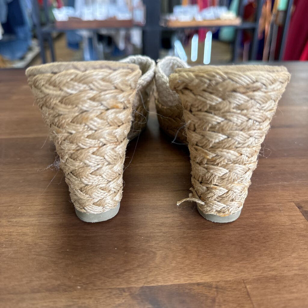 Gap Open Toe Espadrille Wedges 6.0