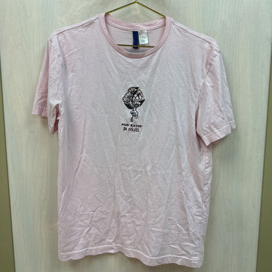 Divided Pink 'Mon Rayon' Graphic Tee Small
