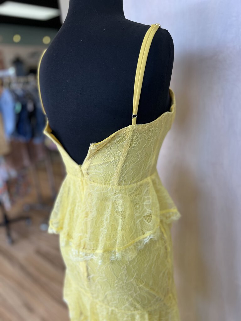 Majorelle Yellow Tiered Lace Long Formal Extra Small