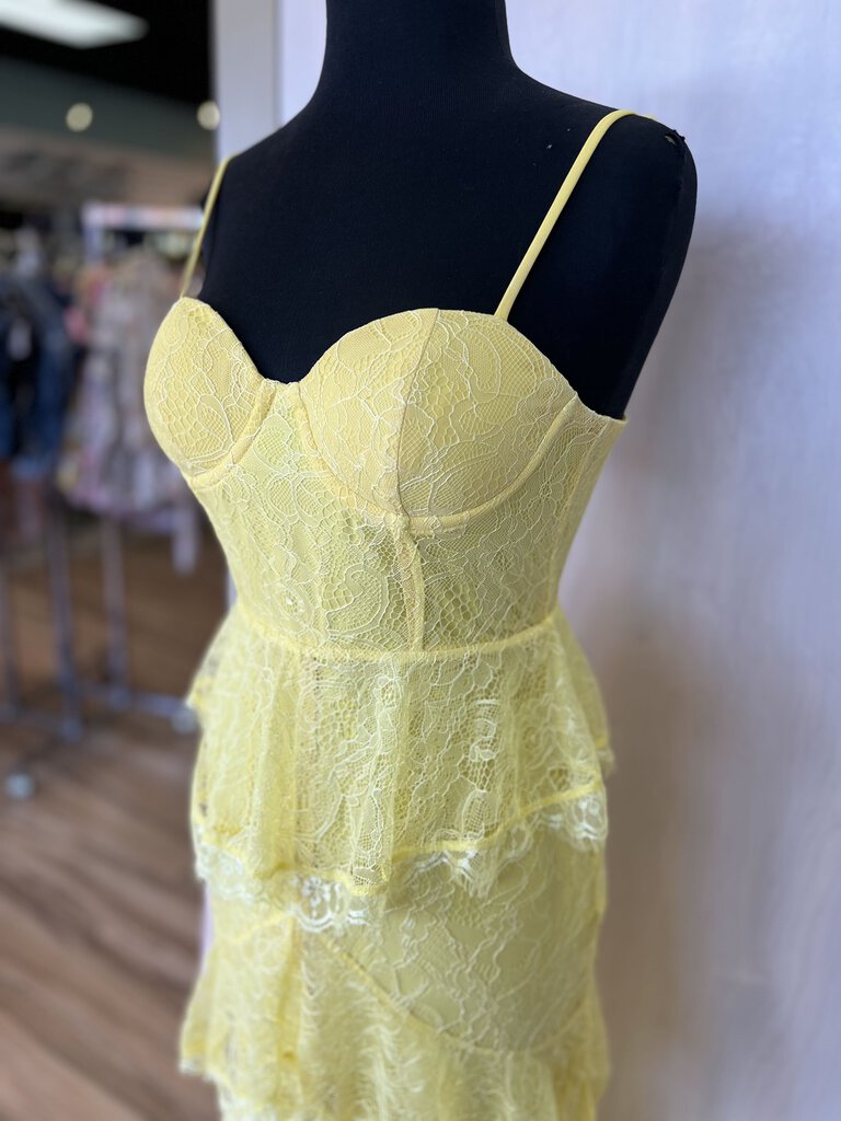 Majorelle Yellow Tiered Lace Long Formal Extra Small