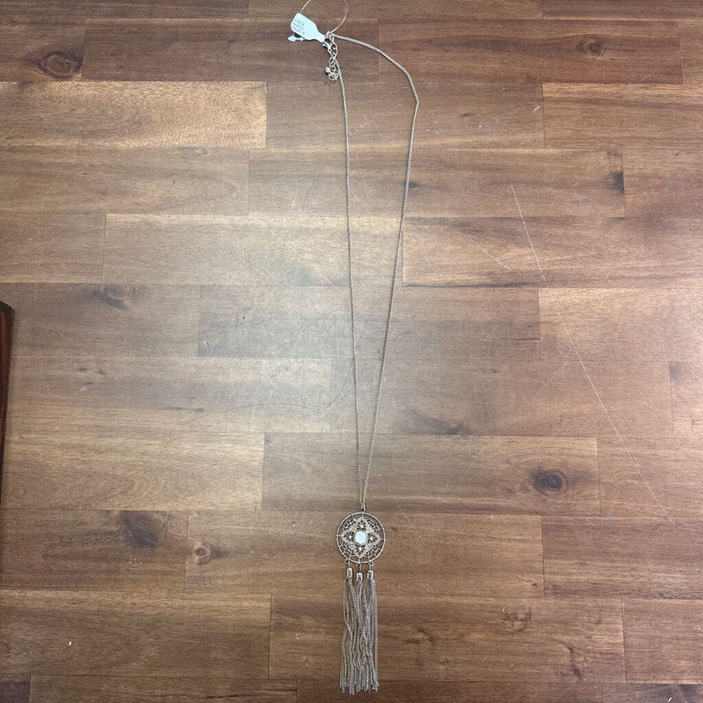 Chain Fringe Pendant Necklace