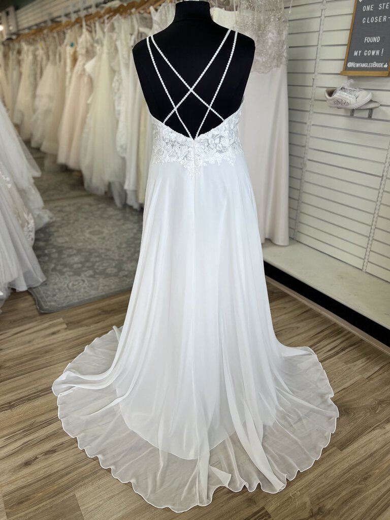 97137 Lace and Chiffon Strappy Back Bridal Gown 26 Ivory