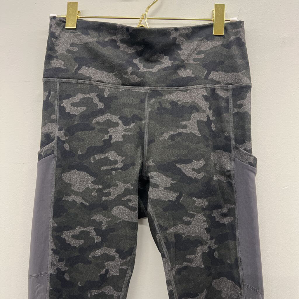 Fabletics Camouflage Mesh Panel Leggings Small