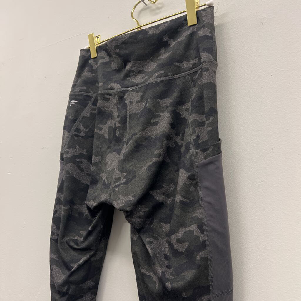 Fabletics Camouflage Mesh Panel Leggings Small