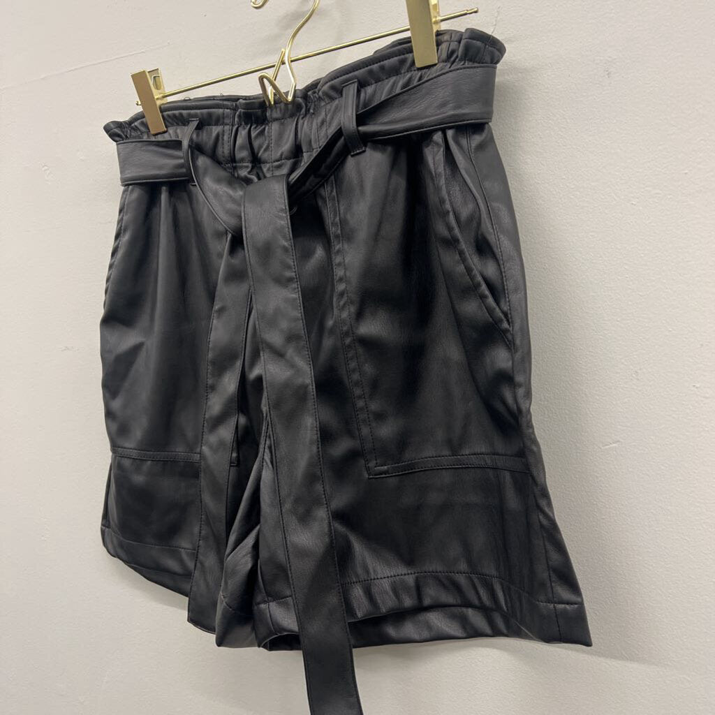 Sanctuary Black Faux Leather Highwaisted Shorts Small