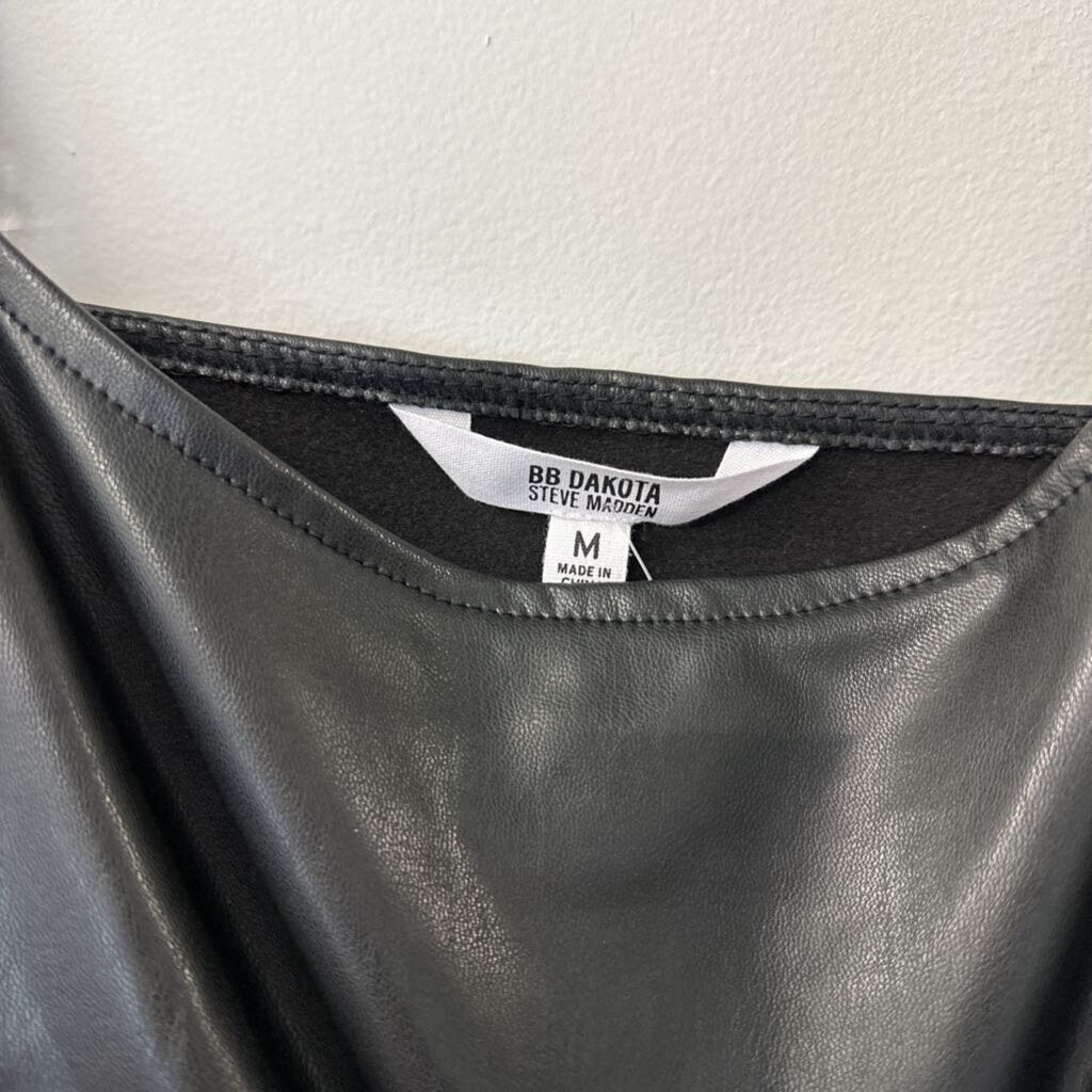 BB Dakota Black Faux Leather Crop Medium