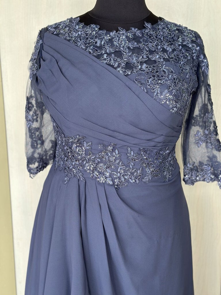 NWT Lace And Chiffon Long Mother's Dress 16W