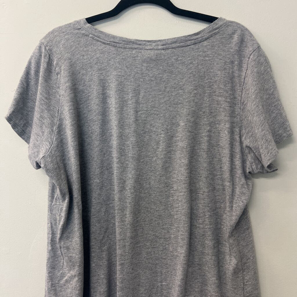 Torrid Grey V Neck Short Sleeve T-Shirt 2