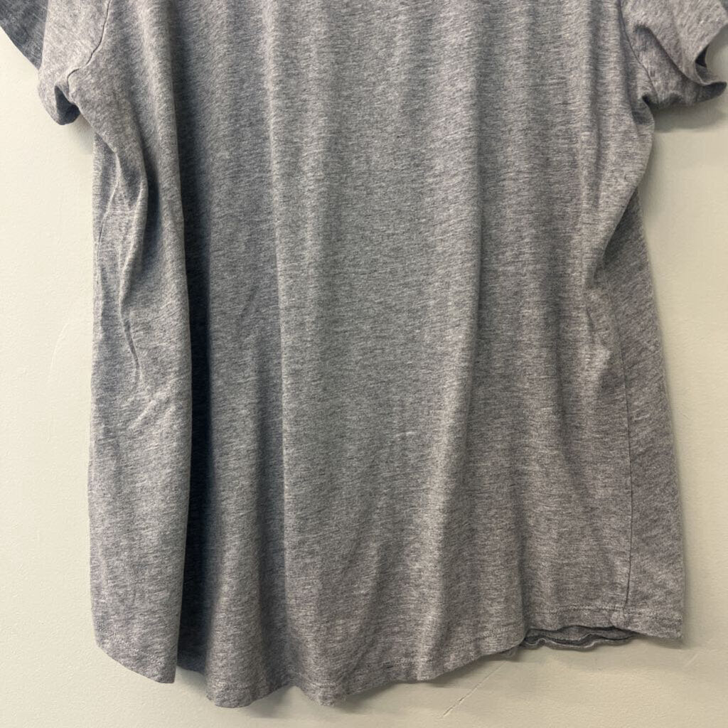 Torrid Grey V Neck Short Sleeve T-Shirt 2