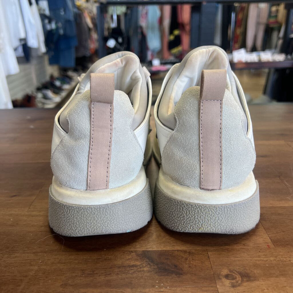 Dolce Vita Chunky Dad Shoe 8.5