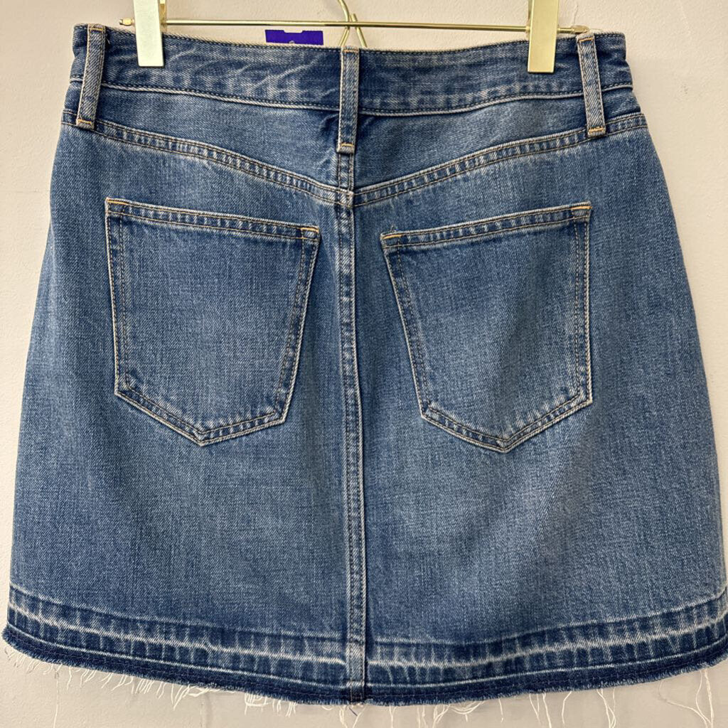 Banana Republic Medium Wash Frayed Edge Denim Skirt 0