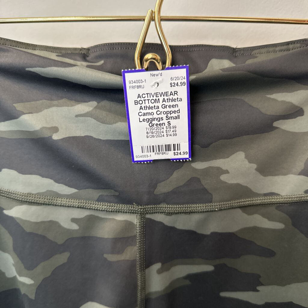 Athleta Green Camo Cropped Leggings Small