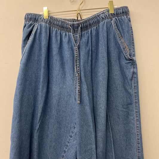 Erika Draw String Waist Denim Capris 1X