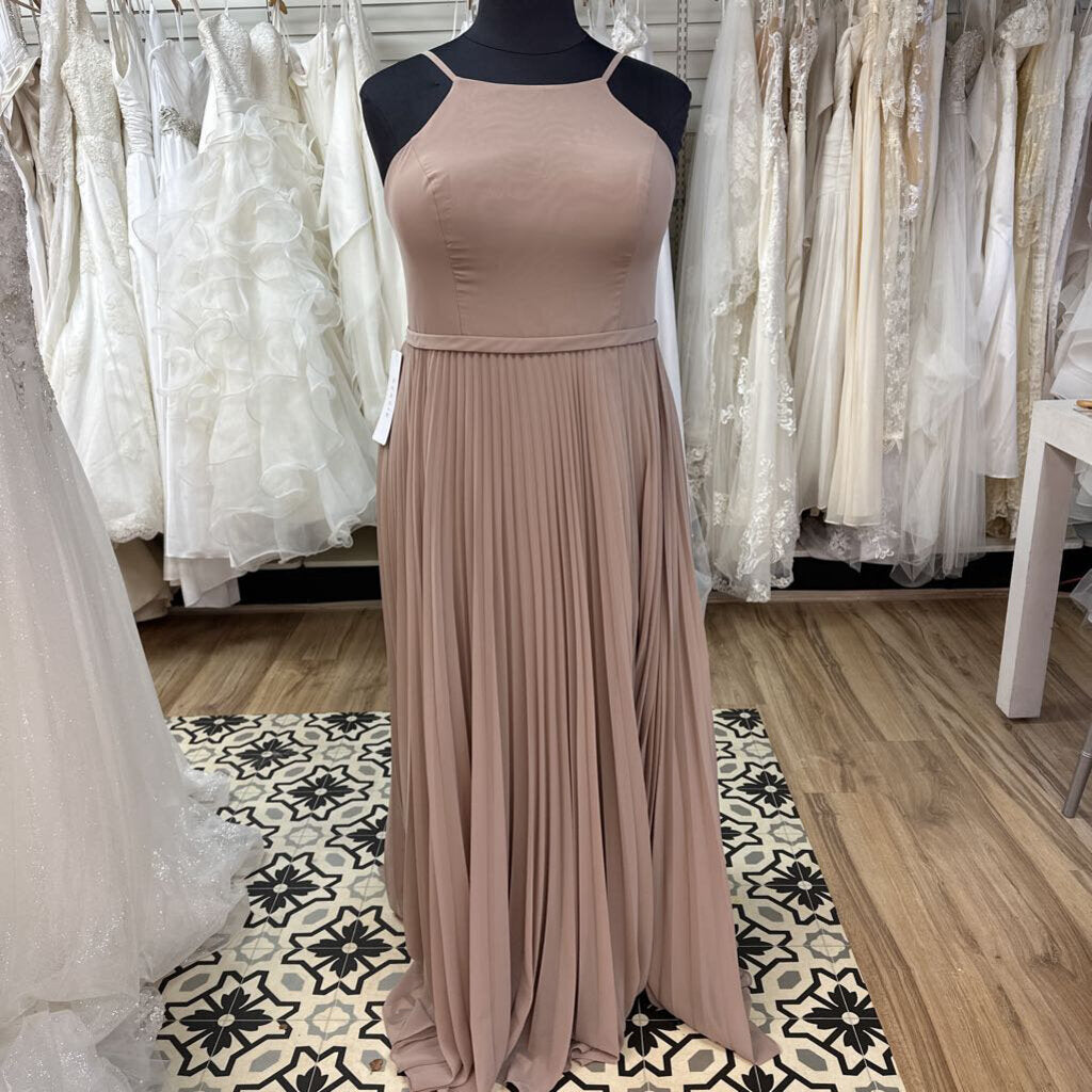 Azazie Lenon Pleated Chiffon Dress 18