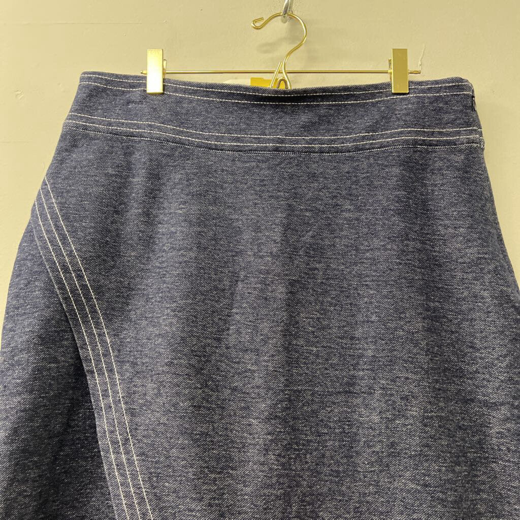 Banana Republic Stretchy Faux Denim Skirt 12