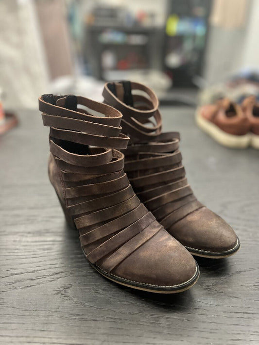 Free People Brown Hybrid Heel Ankle Boots 41