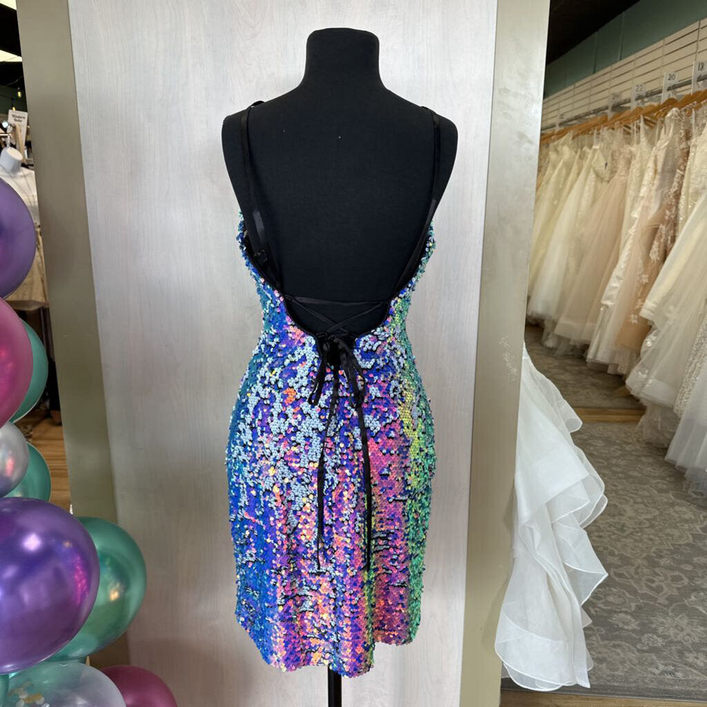 Blue and Purple/Pink Iridescent Sequined Size 6 Homecoming Dress