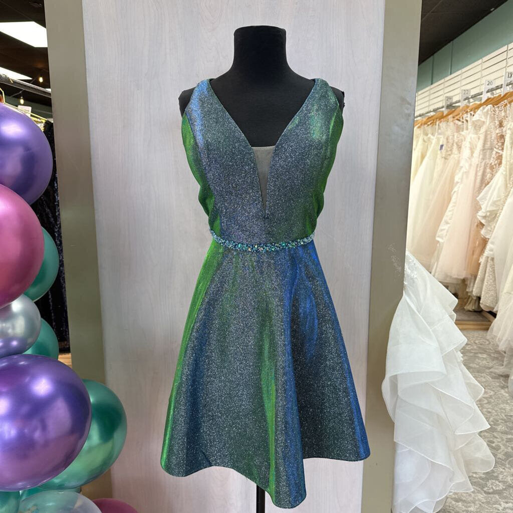 Shimmer Green/Blue Strappy Cocktail 16