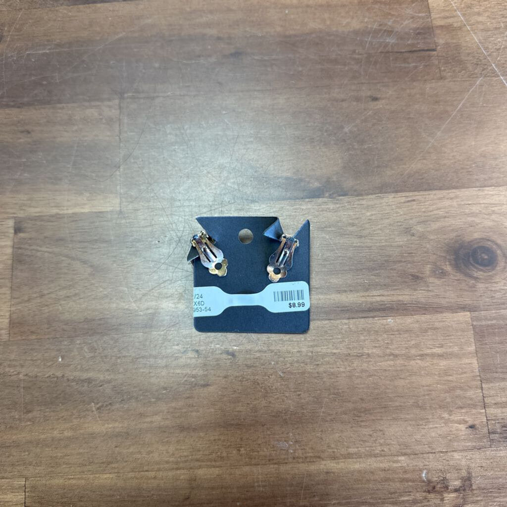 Vintage Clip On Earrings Basketweave