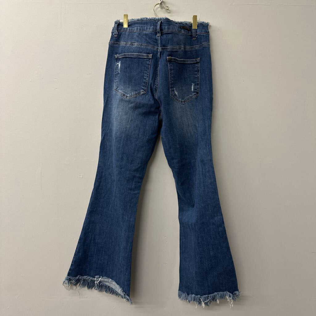 Risen Frayed Waist/ Hem Distressed Flare Jeans 1XL