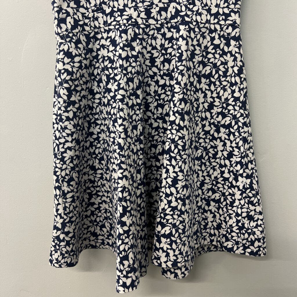 Joie Navy/ White Flower Print Textured Dress Medium