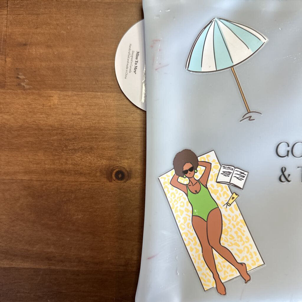 Good Times & Tan Lines Honeymoon Pouch
