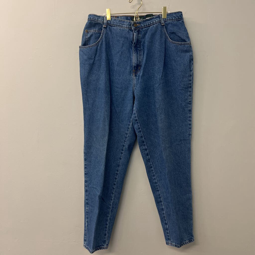 Vintage Hunt Club Medium Wash Straight Leg Jeans 20W