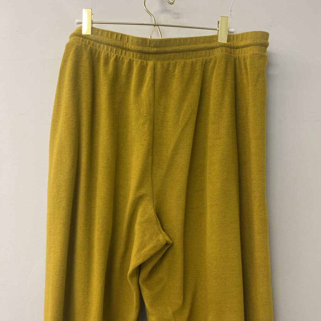 Daily Practice Green Terry Cloth Ankle Tie Pants Extra Large