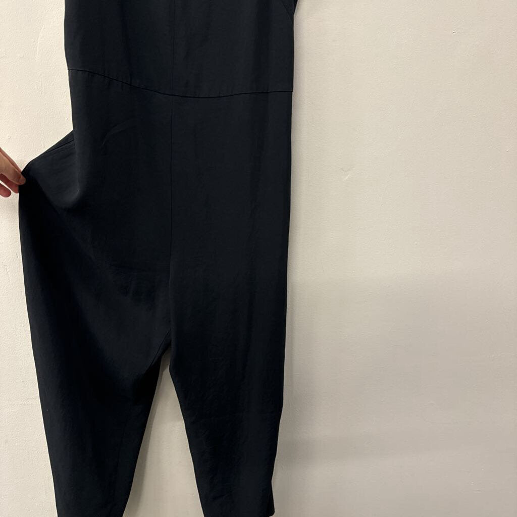 Everlane Black Sleeveless Jumpsuit 10