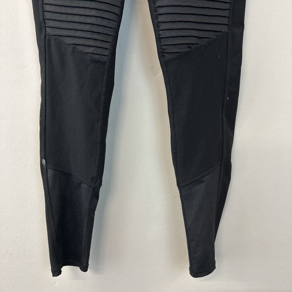 Apana Black Athletic Leggings Medium