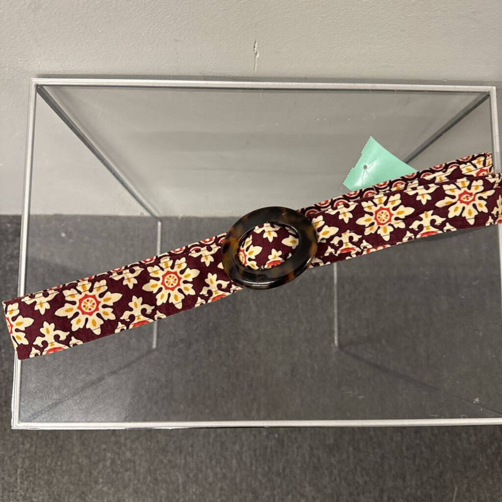 Vera Bradley Burgundy Print Adjustable Belt