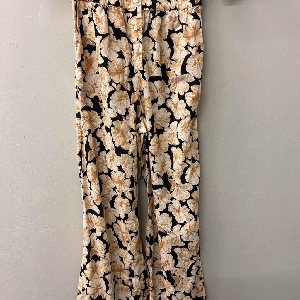 Assual Floral Print Jumpsuit Small