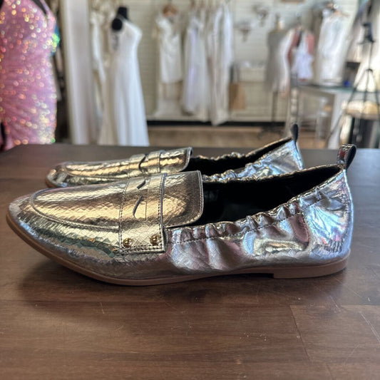 Jessica Simpson Metallic Loafers 8.0