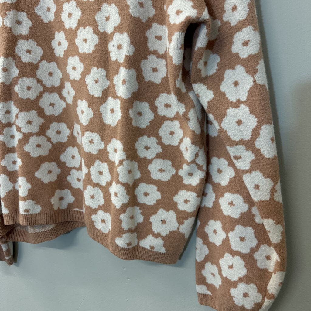 Beige/White Flower Sweater Large