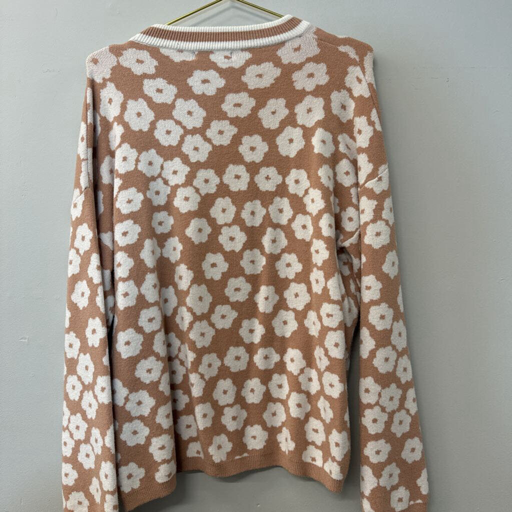 Beige/White Flower Sweater Large