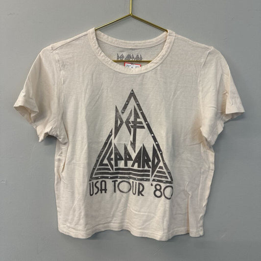 Def Leppard Cream/ Grey Cropped Graphic Tee Medium