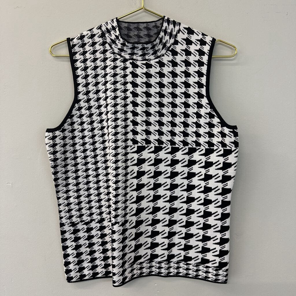 Versona Houndstooth Mockneck Sweater Vest Medium