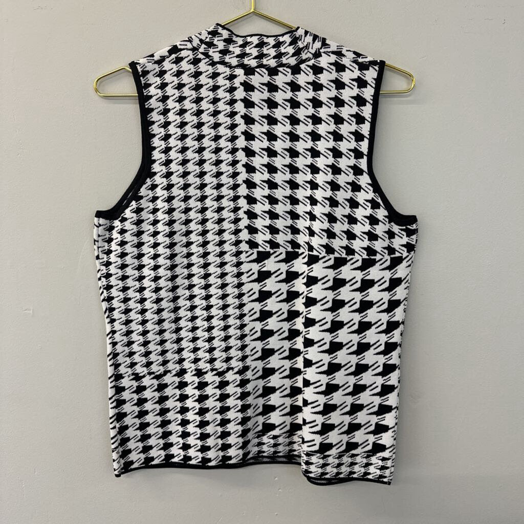 Versona Houndstooth Mockneck Sweater Vest Medium