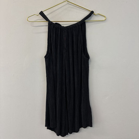 Melissa Paige Crinkle Halter Tank Medium