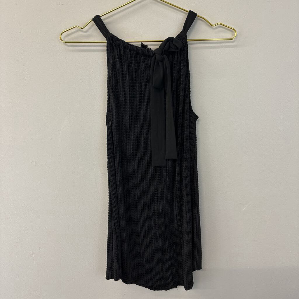 Melissa Paige Crinkle Halter Tank Medium