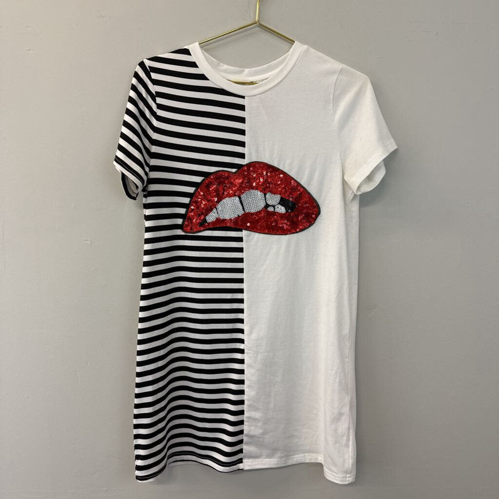 Sequin Lips Half Striped T-Shirt Dress Small