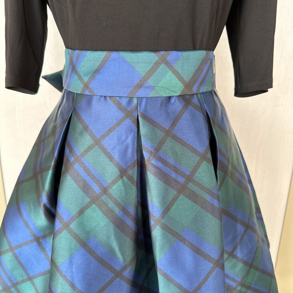 52 Seven Black Top Blue/ Green Plaid Skirt Dress 10