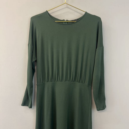 Ann Taylor Green Long Sleeve Midi Dress 8