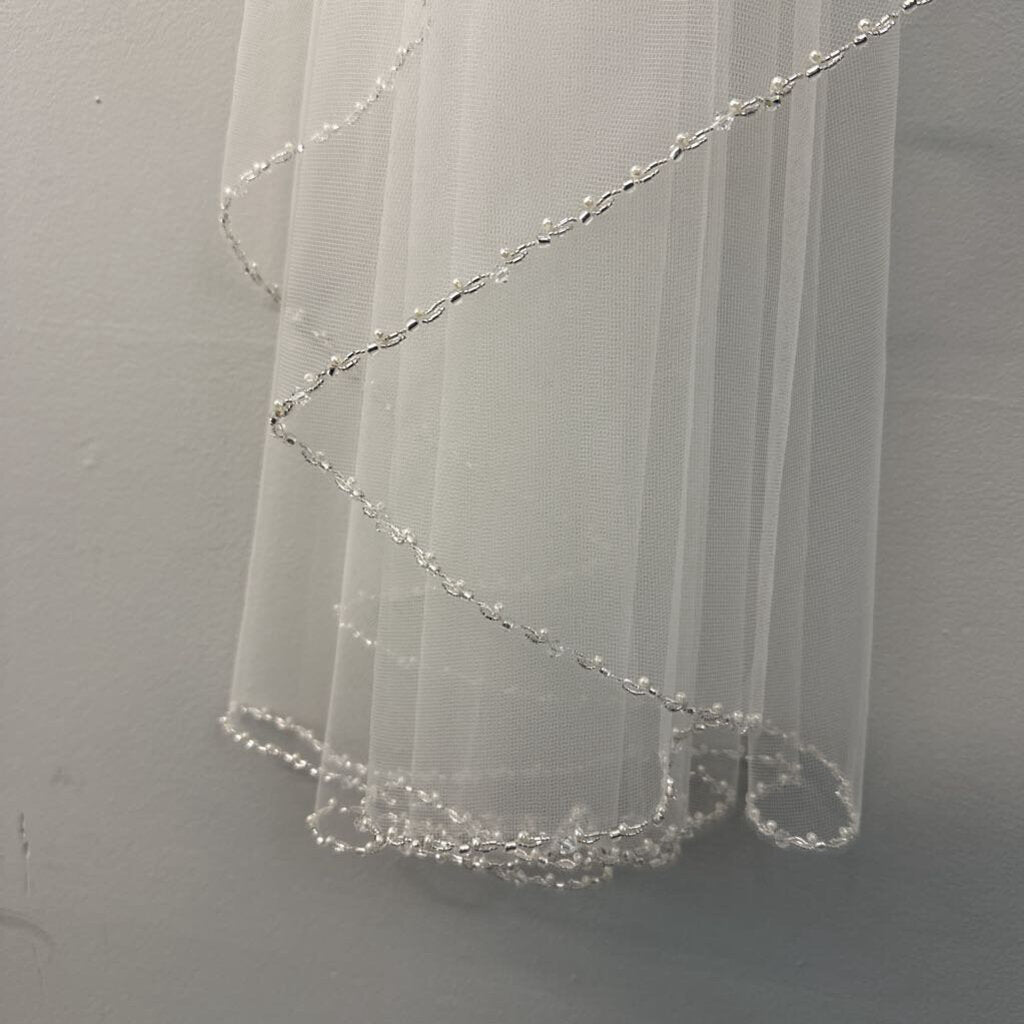 Crystal and Pearl Cascading Edge Veil