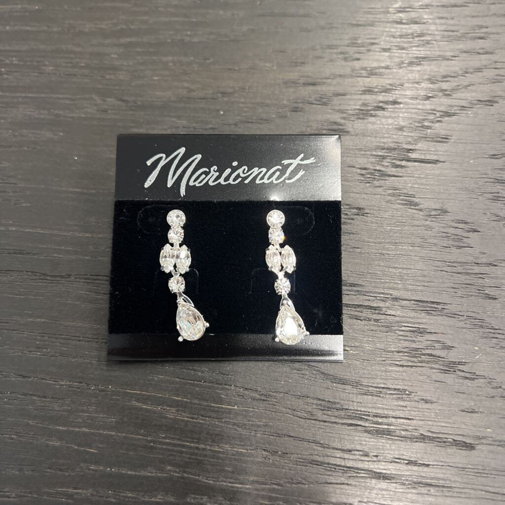 Marionat Drop Rhinestone Earrings