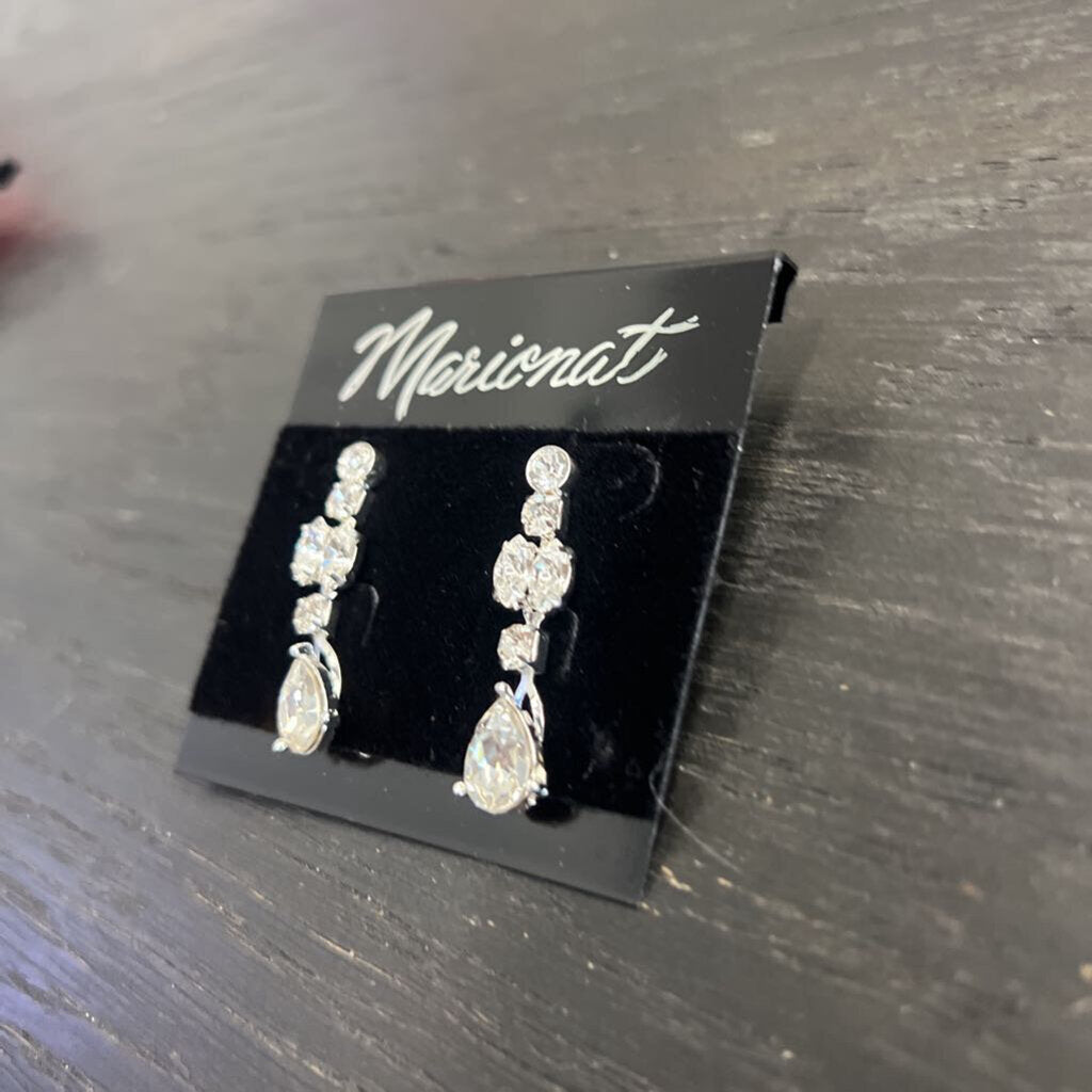 Marionat Drop Rhinestone Earrings