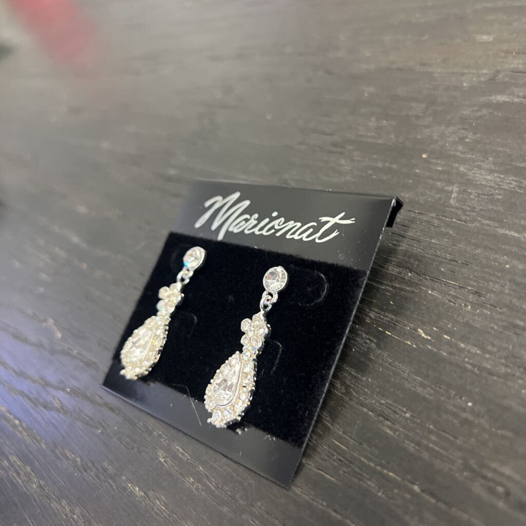 Marionat Rhinestone Drop Earrings